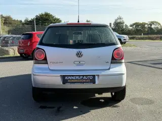 VW Polo 1,4 16V Trendline 75HK 3d