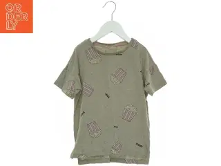 T-Shirt (str. 122 cm)