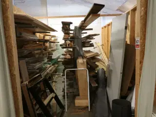 Tøm rummet + grenreol