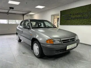 Opel Astra 1,6 i GL 75HK 5d