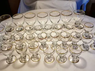 Gisselfeld glas med guldkant rødvin,portvin,likør