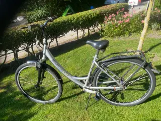 Damecykel City star stel høde 47 7 gear , 28"hjul