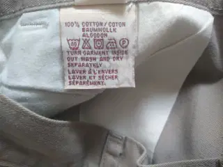 shorts, str. 34