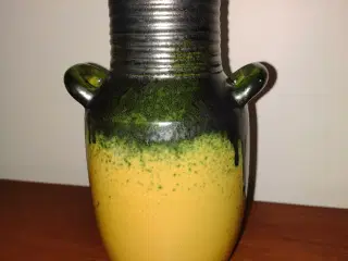 Flot Ernst Faxe vase