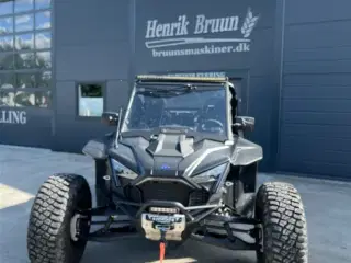 Polaris RZR PRO R ULTIMATE 2.0L 4 CYLENDER