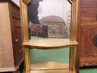 Guld spejl med 3 hylder
