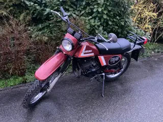 Suzuki motorcykler BYTTE MED ANDET