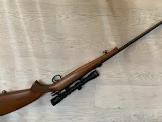 CZ salonriffel kal .22