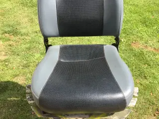 Sæde til traktor 