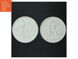 Kunstneriske porcelænsplatter fra Bing Og Grøndal (str. Ø 14,5 cm)