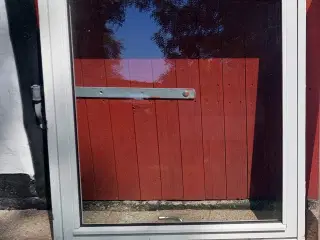 Vindue tophængt 