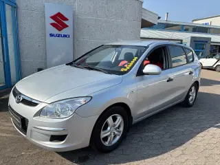 Hyundai i30 1,6 CRDi 115 Classic CW