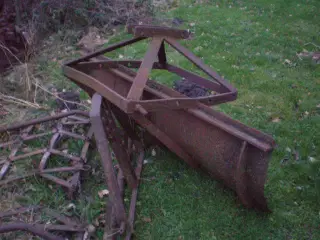 skrabeblad til traktor