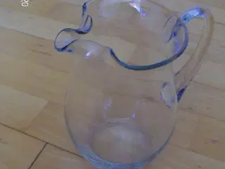 Glas kande 