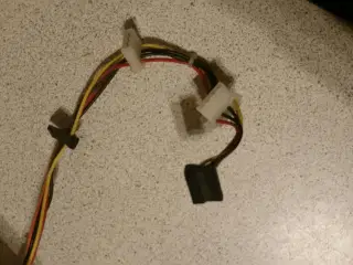 HP/compaq strømforsyning 5Xide & 2xsata!