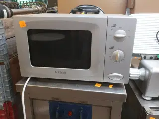 Microovn MATSUI MS-106SL