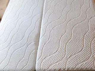 Hilding madrasser sælges samlet