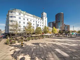 Kontor med central placering og smuk udsigt over Axeltorv - Lige ved Vesterport St. og Rådhuspladsens metro