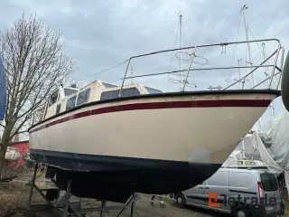 - - - Båd 32 fods