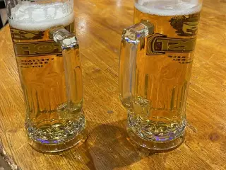 Ældre brændesav med rullebord og kraftig elmotor 