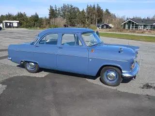 Ford consul 