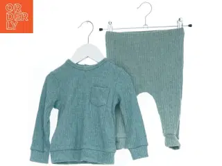 Baby sæt med langærmet bluse og bukser fra Primigino (str. 80)