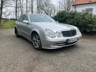Mercedes E320CDI w211 sedan sælges.