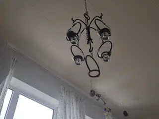 Flot lyskæde. Med guldkæde