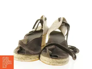 Espadrilles med bindebånd (str. 37)