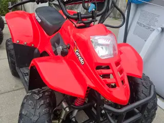 ATV næsten ny 