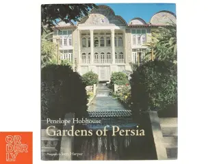 Gardens Of Persia af Penelope Hobhouse