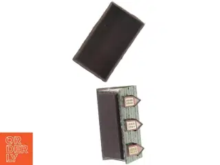 Dekorativ lakæske, hus i 4 dele(str. 12x10x6,5 cm)