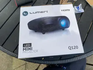 Projektor, Lumeri, Led mini projektor Q120 HD