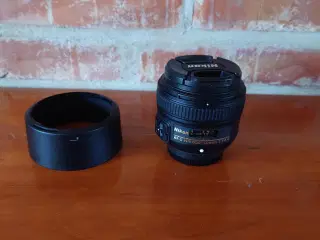 50mm f1.8 nikon af-s fast objektiv med autofokus