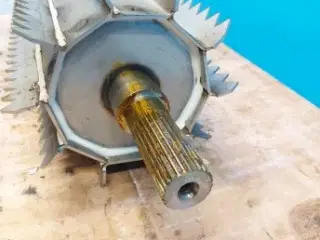 New Holland FR450 Roller 84004139