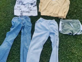 Tøj pakke str 10-14, 5 kr ialt 🌸