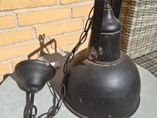 Loftslampe i antik industri look