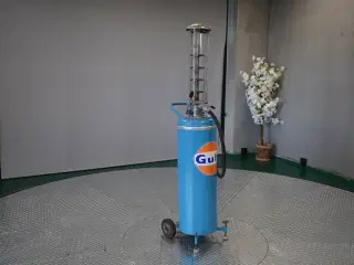 Gulf Knallert Benzinstander