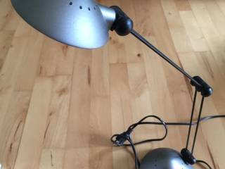 Bordlampe sølvgrå