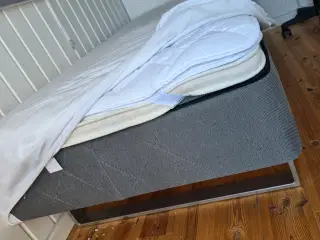 Seng medium hård