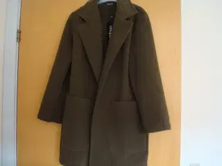 NY Frakke, str. 36, BooHoo