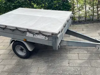 Dan Trailer VA503
