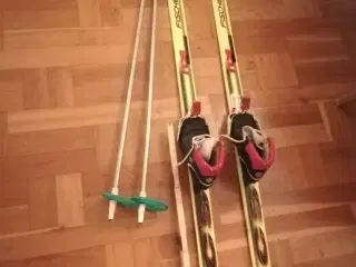 Ski, staver og sko til børn