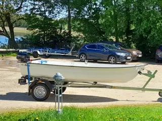 Jolle med trailer