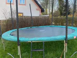 Gratis trampolin til afhentning