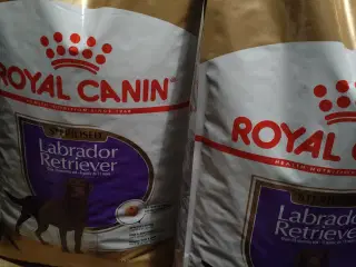 Hundefoder til steriliseret 2x12 kg