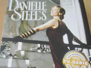 DANIELLE STEELS. Jewels.