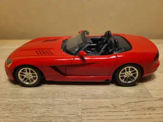 Modelbil, Dodge Viper SRT-10, skala 1/18