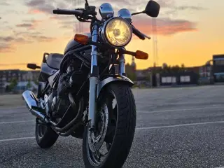 Yamaha xj 600 N