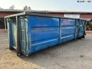 - - - Container med krog og wier